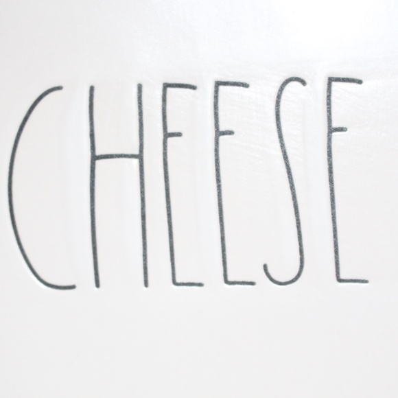 Rae Dunn, Artisan Collection cheese cutting board with handle - Picture 3 of 6